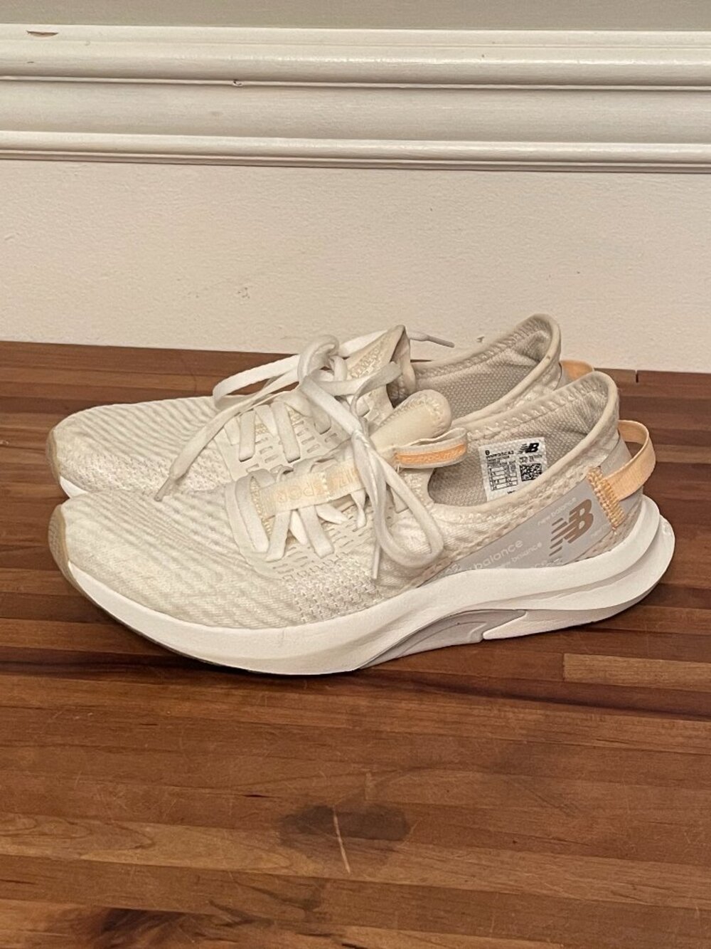 New Balance White Dynasoft Womens Size 7